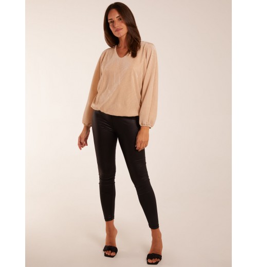 V Neck Plisse Batwing Bubble Hem Top