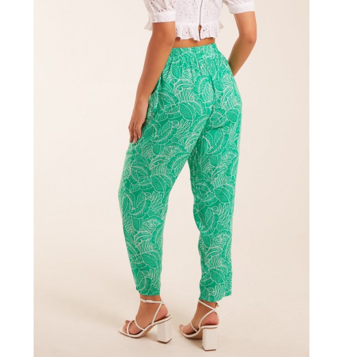 Leaf Print Capri Trousers